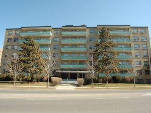Rental Low-rise 22 Thorncliffe park Dr, East York, ON