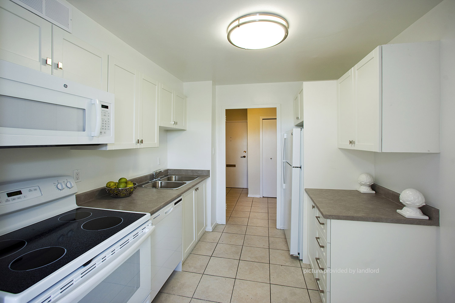 5, 15 Brookbanks Dr, NORTH YORK , ON 3+ Bedroom for rent NORTH YORK Apartments