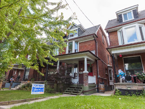 2 Bedroom apartment for rent in TORONTO 