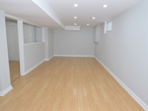 2 Bedroom apartment for rent in PICKERING 