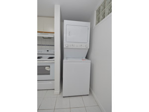 2 Bedroom apartment for rent in PICKERING 