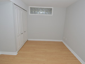 2 Bedroom apartment for rent in PICKERING 
