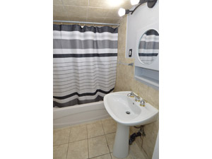 2 Bedroom apartment for rent in AJAX 