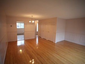 3+ Bedroom apartment for rent in ETOBICOKE