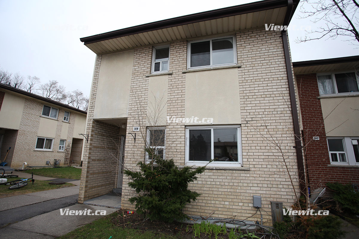 For rent 523535 Rathburn Rd Etobicoke, 3+ bdrm Viewit 103719