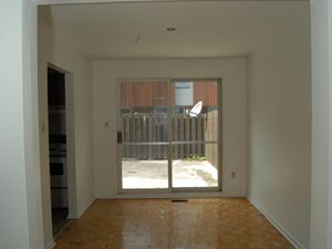 Bachelor apartment for rent in NEPEAN