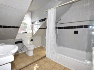 2 Bedroom apartment for rent in TORONTO 