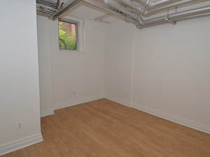 3+ Bedroom apartment for rent in TORONTO 