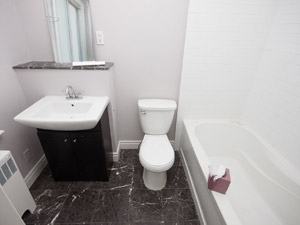 3+ Bedroom apartment for rent in YORK 