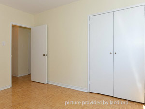 Bachelor apartment for rent in TORONTO 