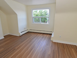 1 Bedroom apartment for rent in EAST YORK