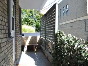 Bachelor apartment for rent in TORONTO 