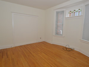 Bachelor apartment for rent in TORONTO