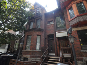 Room / Shared apartment for rent in TORONTO 