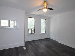 Room / Shared apartment for rent in TORONTO 