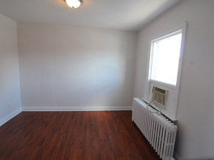 2 Bedroom apartment for rent in EAST YORK 