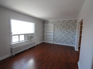 2 Bedroom apartment for rent in EAST YORK 