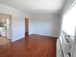 2 Bedroom apartment for rent in EAST YORK 