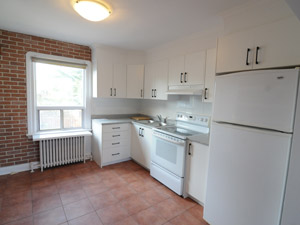 2 Bedroom apartment for rent in EAST YORK 
