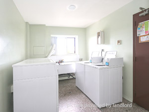 Bachelor apartment for rent in OSHAWA  