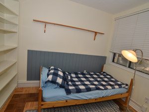 Bachelor apartment for rent in NORTH YORK