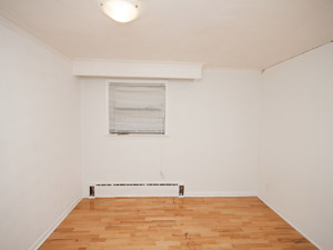 3+ Bedroom apartment for rent in YORK