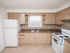3+ Bedroom apartment for rent in YORK