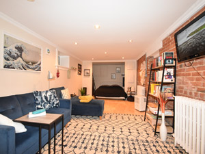 1 Bedroom apartment for rent in TORONTO     