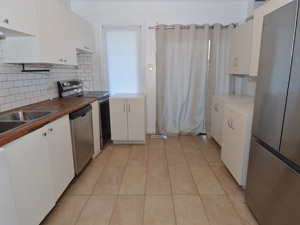 3+ Bedroom apartment for rent in TORONTO