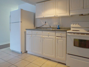 Bachelor apartment for rent in ETOBICOKE