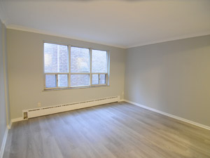 Bachelor apartment for rent in EAST YORK    