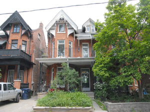 3+ Bedroom apartment for rent in TORONTO  