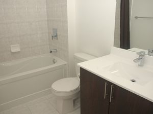 1 Bedroom apartment for rent in THORNHILL