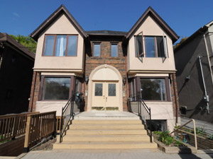 2 Bedroom apartment for rent in TORONTO