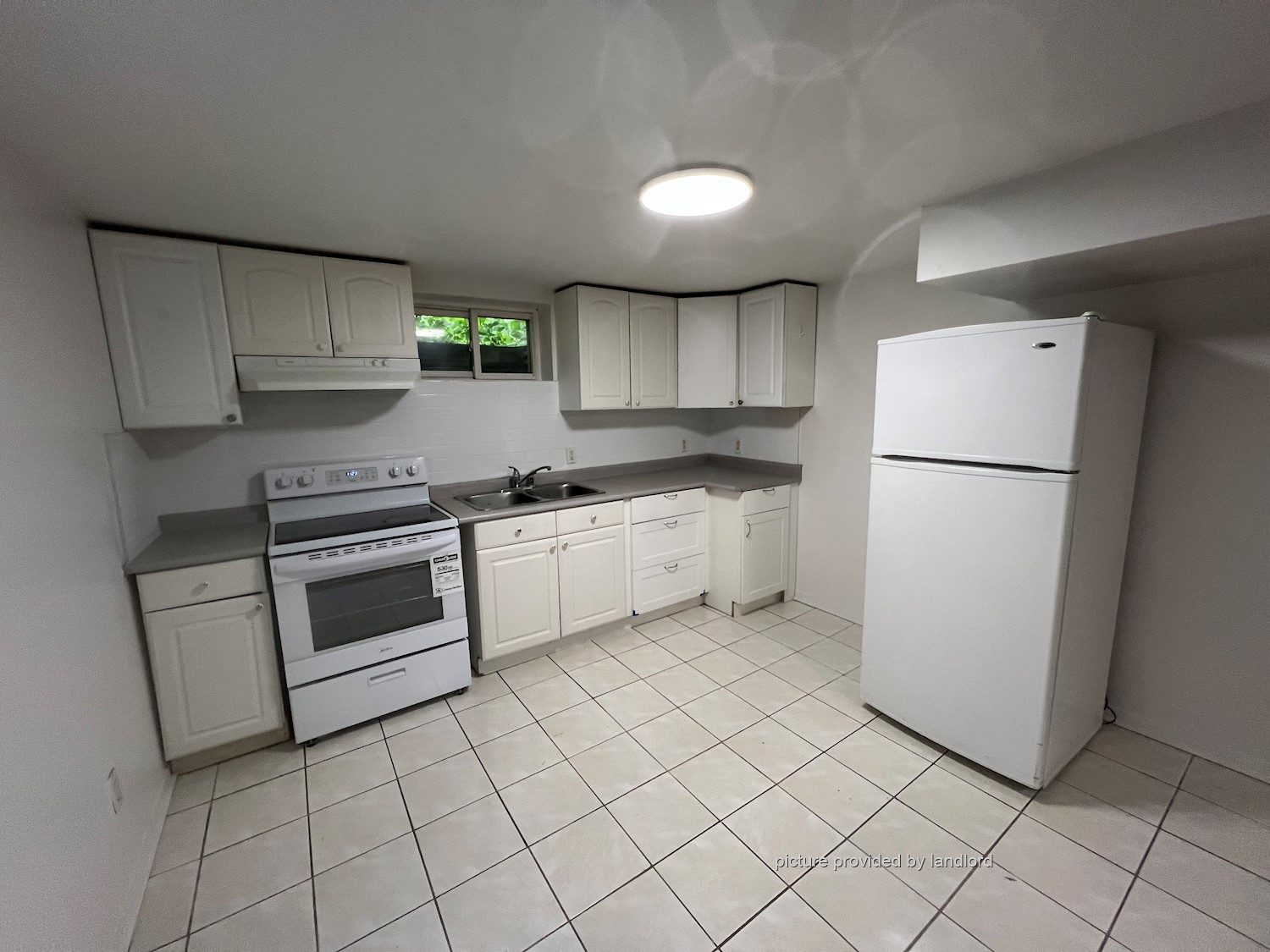 For rent EllesmereMeadowvale Scarborough, 2 bdrm Viewit 123236