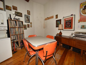 3+ Bedroom apartment for rent in TORONTO   