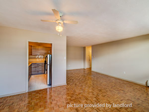 Bachelor apartment for rent in MISSISSAUGA 