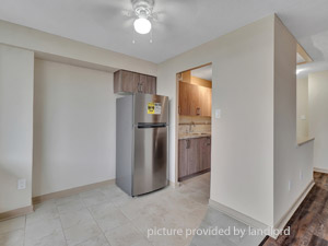 Bachelor apartment for rent in MISSISSAUGA