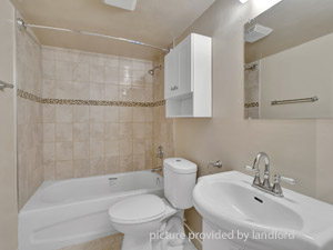 Bachelor apartment for rent in MISSISSAUGA