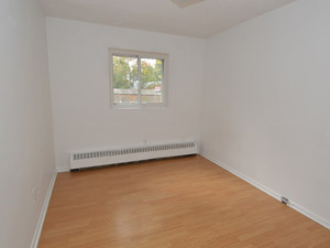 Bachelor apartment for rent in TORONTO