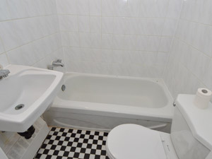 Bachelor apartment for rent in TORONTO