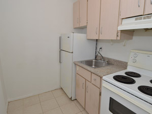 Bachelor apartment for rent in TORONTO