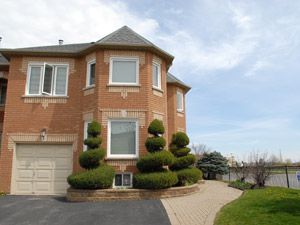 Rental House Centre-New Westminster, Thornhill, ON