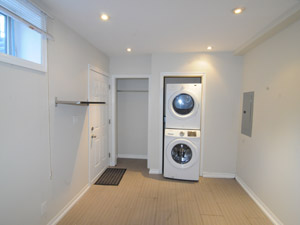 3+ Bedroom apartment for rent in TORONTO 