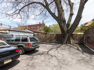 3+ Bedroom apartment for rent in TORONTO