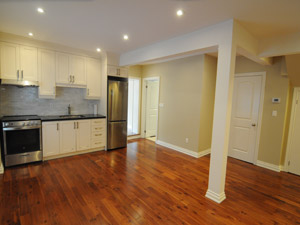 2 Bedroom apartment for rent in TORONTO