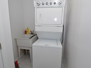 1 Bedroom apartment for rent in Scarborough 