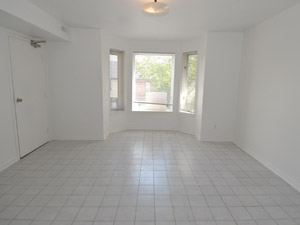 3+ Bedroom apartment for rent in TORONTO  