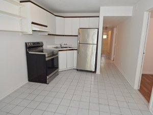 3+ Bedroom apartment for rent in TORONTO  