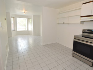 3+ Bedroom apartment for rent in TORONTO  